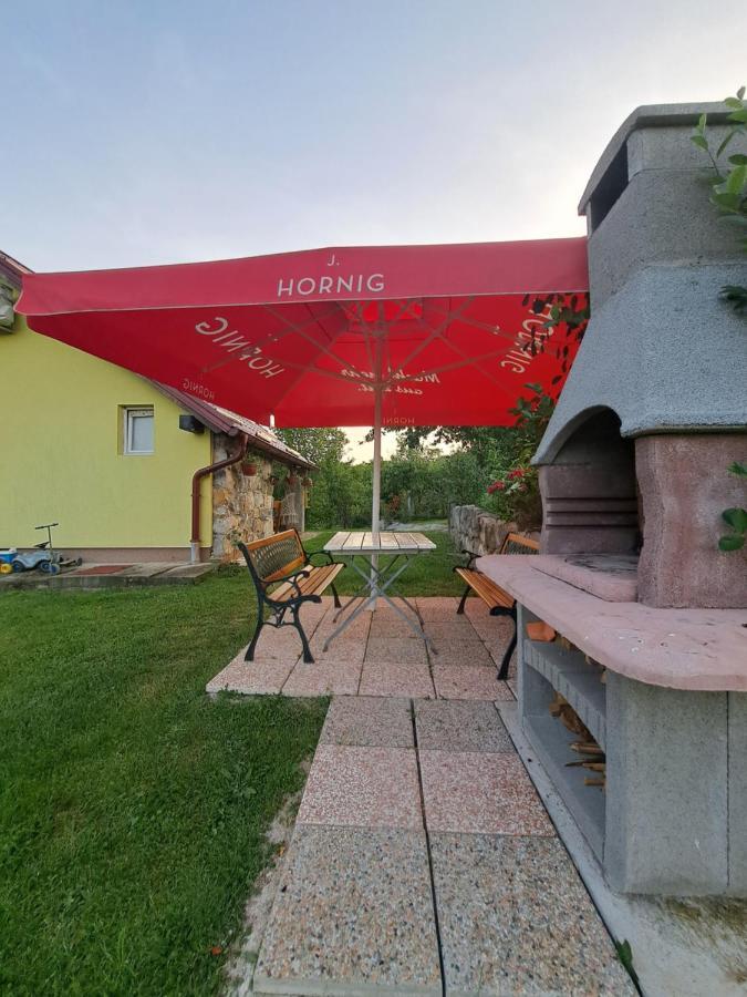 Guest House Emanuela Slunj Exterior photo