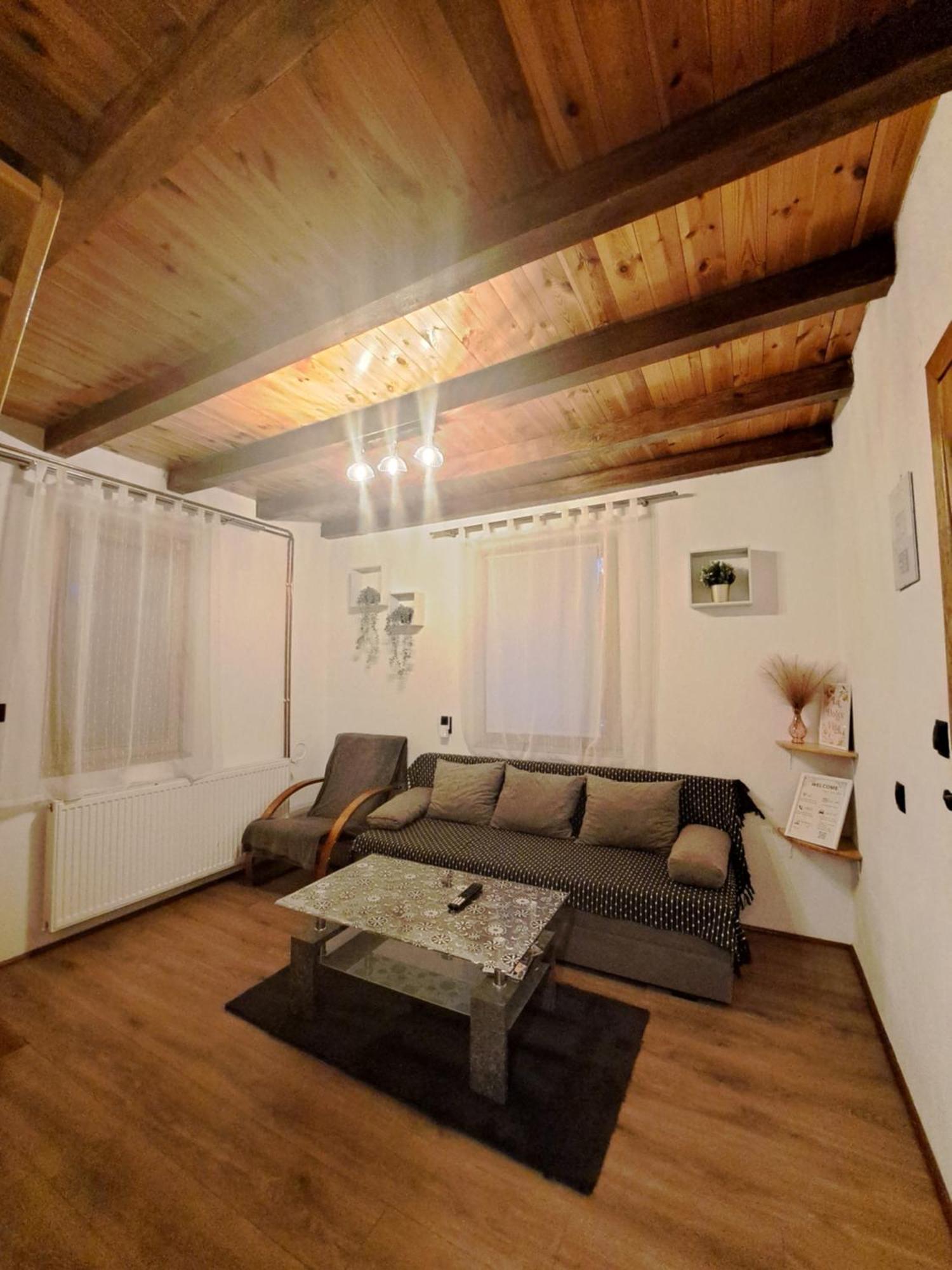 Guest House Emanuela Slunj Exterior photo